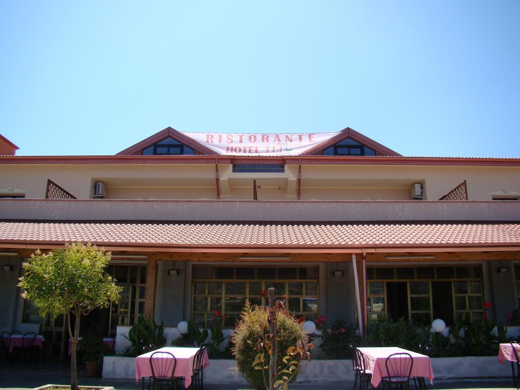 Hotel Ristorante111 빌라피아나 외부 사진