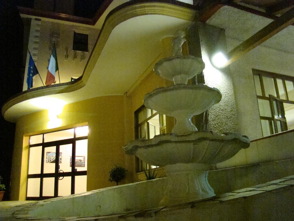 Hotel Ristorante111 빌라피아나 외부 사진
